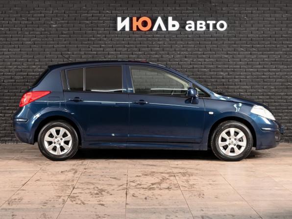 Nissan Tiida I Рестайлинг с пробегом 2010 года, цена 800 000 рублей, 128211 км, хэтчбек, Автокод Объявления