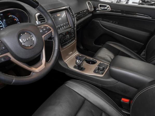 Jeep Grand Cherokee IV (WK2) Рестайлинг с пробегом 2014 года, цена 2 880 000 рублей, 111549 км, внедорожник, Автокод Объявления