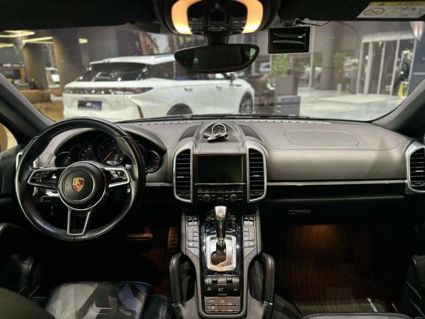 Porsche Cayenne II Рестайлинг (958) с пробегом 2015 года, цена 4 050 000 рублей, 56850 км, внедорожник, Автокод Объявления