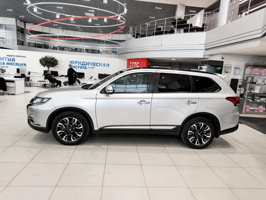 Mitsubishi Outlander III Рестайлинг 3 Казань  - изображение 10