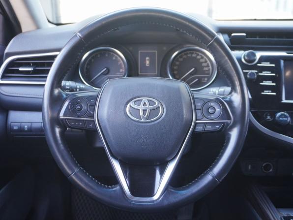 Toyota Camry VIII (XV70) с пробегом 2019 года, цена 2 163 000 рублей, 201028 км, седан, Автокод Объявления
