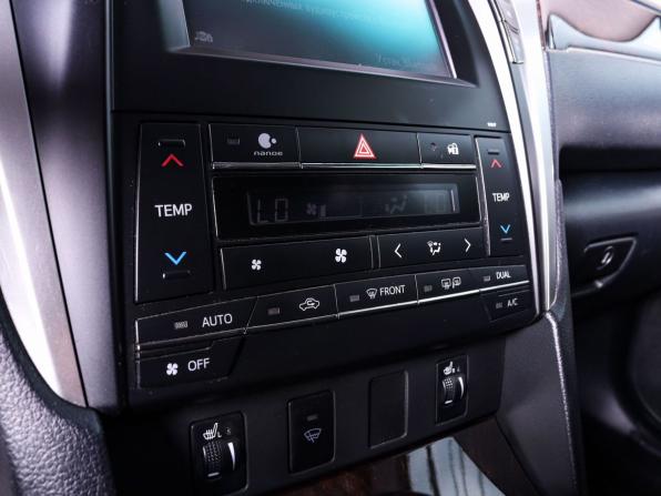 Toyota Camry VII (XV50) Рестайлинг с пробегом 2016 года, цена 2 130 000 рублей, 172000 км, седан, Автокод Объявления