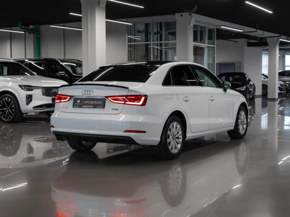 Audi A3 III (8V) с пробегом 2015 года, цена 1 530 000 рублей, 110373 км, седан, Автокод Объявления