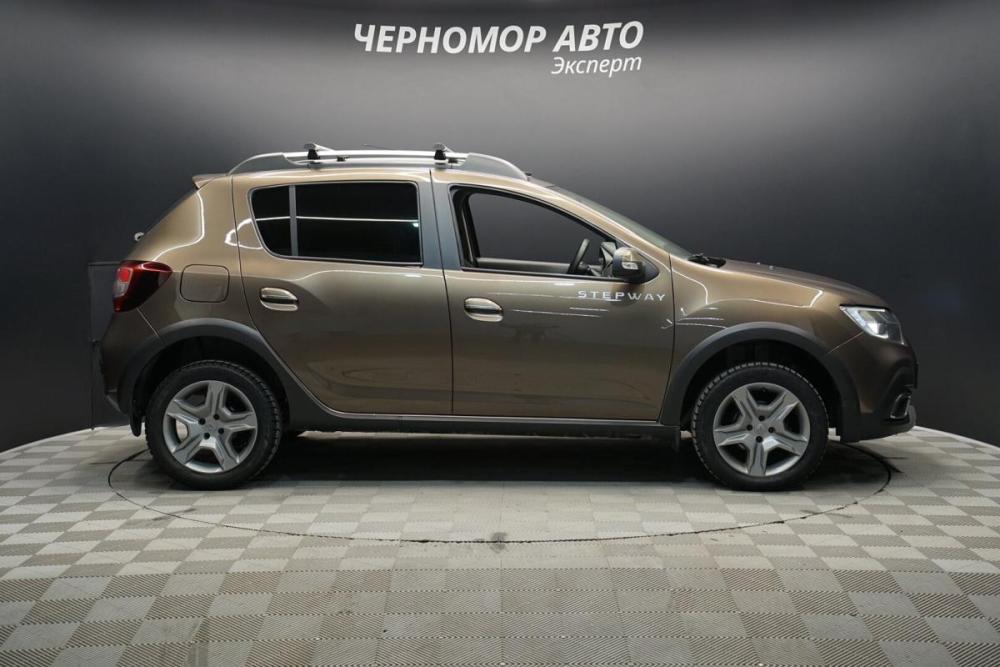Renault Sandero II Рестайлинг Крым  - изображение 6