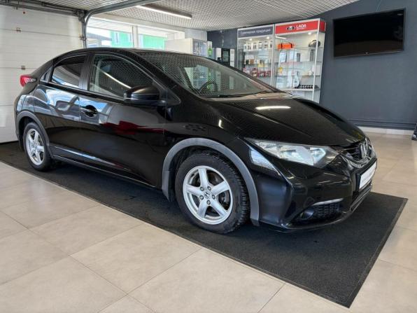 Honda Civic IX с пробегом 2012 года, цена 972 720 рублей, 186000 км, хэтчбек, Автокод Объявления