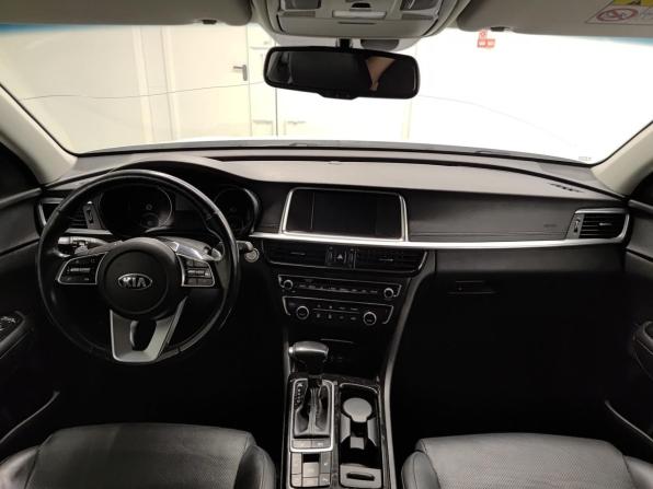 Kia Optima IV Рестайлинг с пробегом 2018 года, цена 1 963 000 рублей, 107562 км, седан, Автокод Объявления
