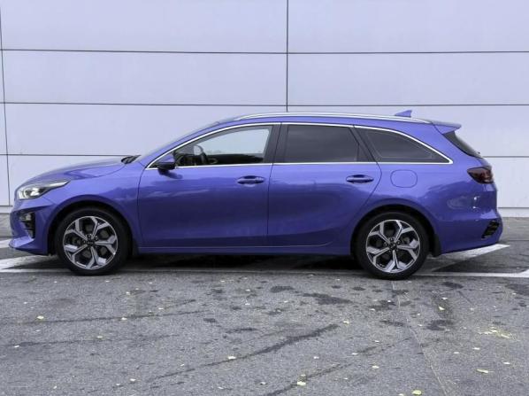 Kia Ceed III с пробегом 2021 года, цена 1 900 000 рублей, 74800 км, универсал, Автокод Объявления