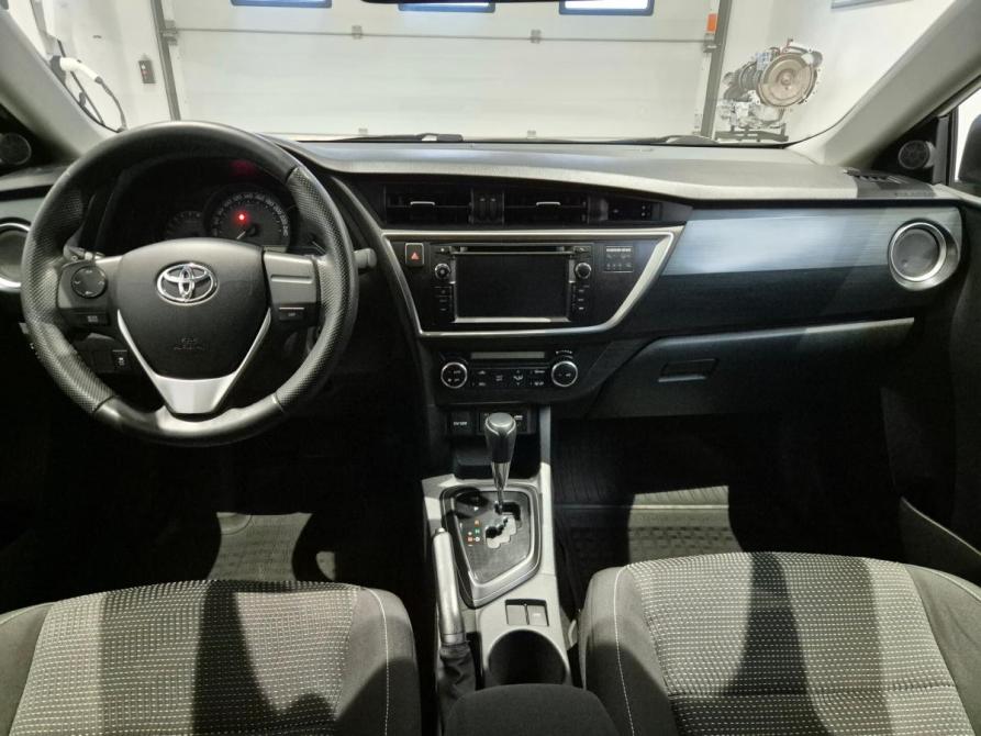 Toyota Auris II Москва  - изображение 8