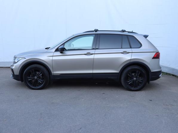 Volkswagen Tiguan II Рестайлинг с пробегом 2021 года, цена 3 099 000 рублей, 84544 км, внедорожник, Автокод Объявления