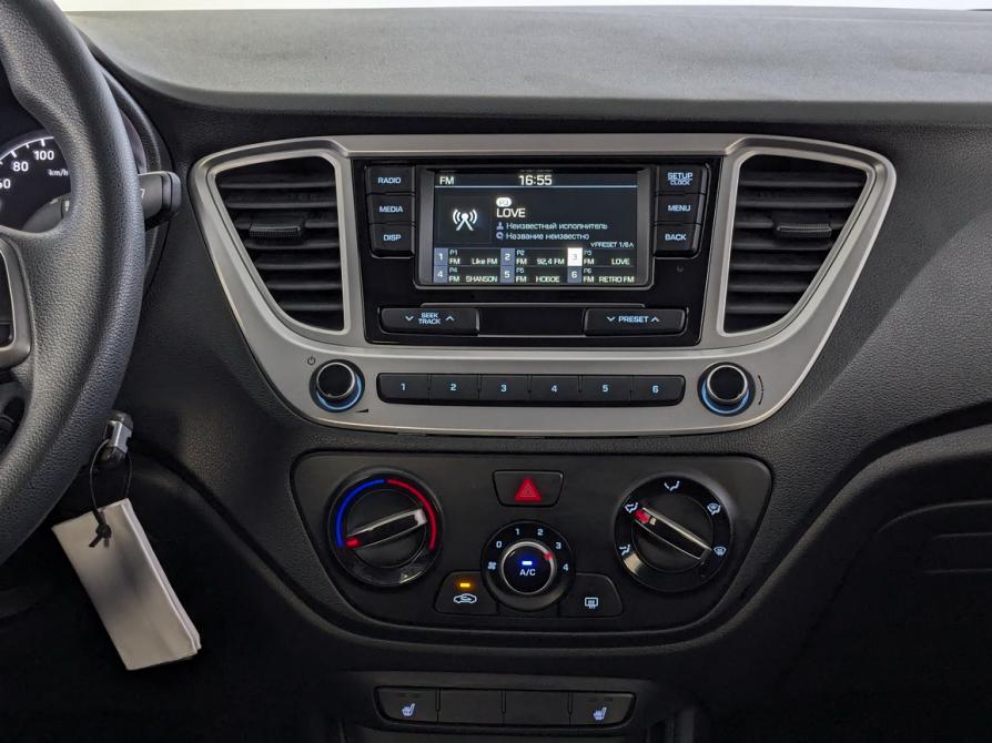 Hyundai Solaris II Москва  - изображение 15