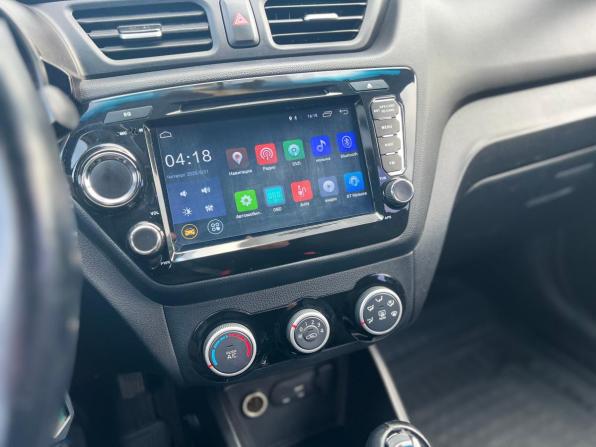 Kia Rio III Рестайлинг с пробегом 2015 года, цена 1 120 000 рублей, 135000 км, хэтчбек, Автокод Объявления