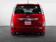 Toyota ISis I Рестайлинг Иркутск  - изображение 30
