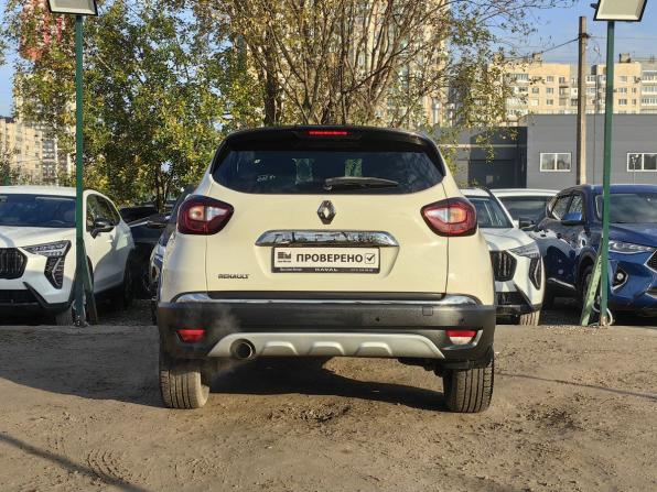 Renault Kaptur I с пробегом 2019 года, цена 1 109 000 рублей, 178954 км, внедорожник, Автокод Объявления
