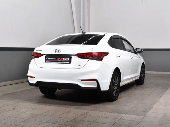 Hyundai Solaris II с пробегом 2018 года, цена 1 399 999 рублей, 52106 км, седан, Автокод Объявления