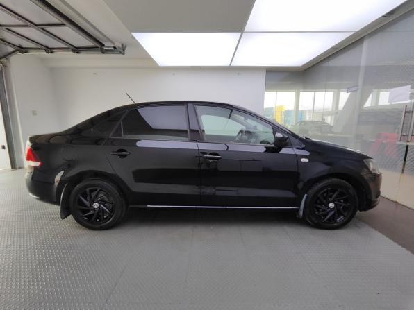 Volkswagen Polo V с пробегом 2013 года, цена 1 005 000 рублей, 134500 км, седан, Автокод Объявления