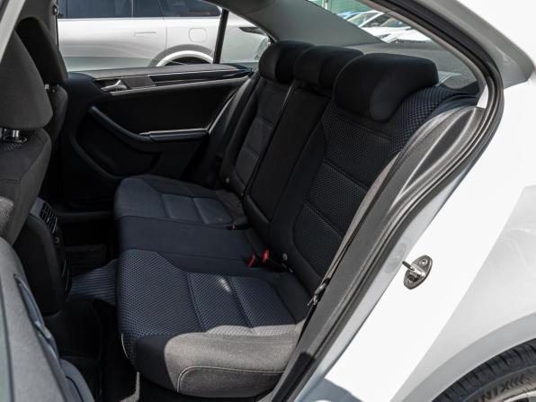 Volkswagen Jetta VI Рестайлинг с пробегом 2016 года, цена 1 430 000 рублей, 121433 км, седан, Автокод Объявления