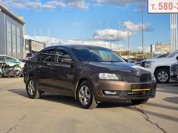Skoda Rapid I Рестайлинг с пробегом 2017 года, цена 1 070 000 рублей, 113700 км, лифтбек, Автокод Объявления