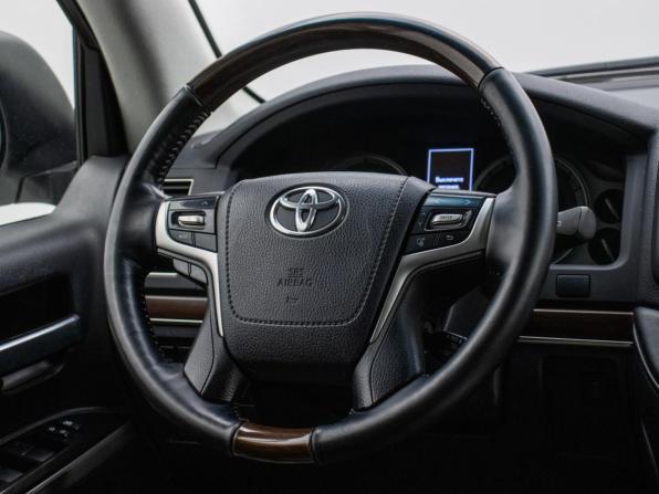 Toyota Land Cruiser 200 Series Рестайлинг 2 с пробегом 2016 года, цена 5 495 000 рублей, 121500 км, внедорожник, Автокод Объявления