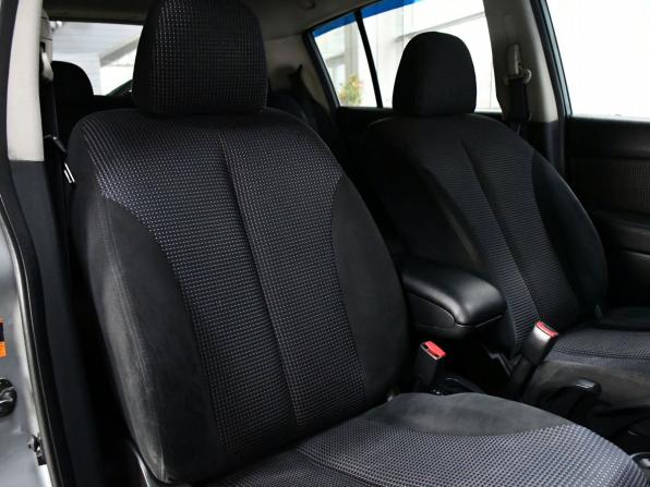 Nissan Tiida I Рестайлинг с пробегом 2010 года, цена 717 000 рублей, 182027 км, хэтчбек, Автокод Объявления