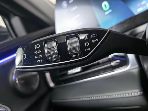 Chery Arrizo 8 с пробегом 2023 года, цена 1 995 000 рублей, 59231 км, седан, Автокод Объявления