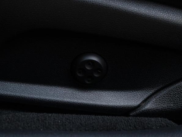 Mercedes-Benz E-Класс V (W213 S213 C238) с пробегом 2020 года, цена 4 600 000 рублей, 77300 км, седан, Автокод Объявления