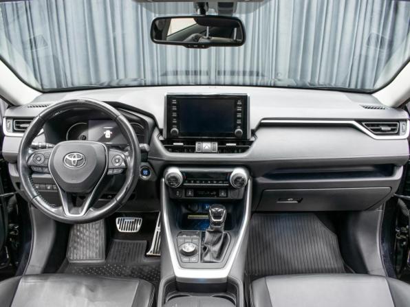 Toyota RAV4 V (XA50) с пробегом 2020 года, цена 3 649 000 рублей, 105000 км, внедорожник, Автокод Объявления