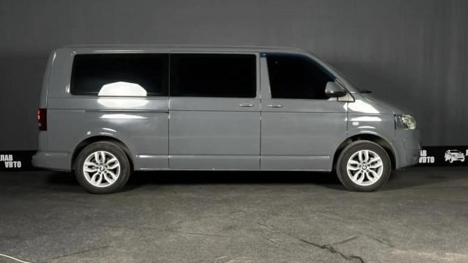 Volkswagen Caravelle T5 Рестайлинг с пробегом 2012 года, цена 1 776 471 рубль, 280000 км, минивэн, Автокод Объявления