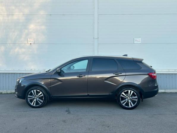 Lada (ВАЗ) Vesta I с пробегом 2021 года, цена 1 275 000 рублей, 35065 км, универсал, Автокод Объявления