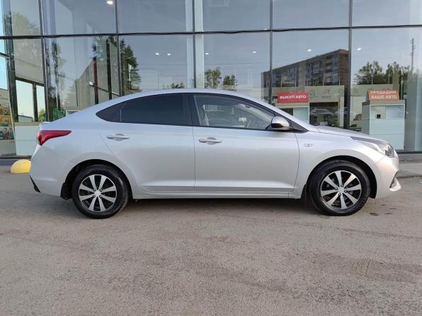 Hyundai Solaris II с пробегом 2018 года, цена 1 449 800 рублей, 68501 км, седан, Автокод Объявления
