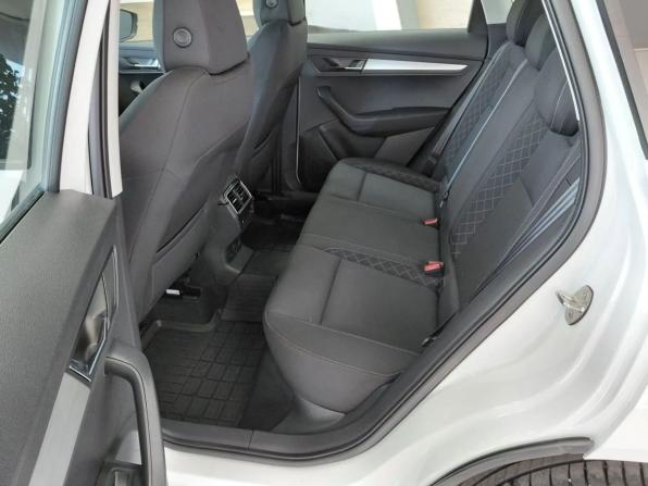Skoda Karoq I с пробегом 2021 года, цена 2 460 000 рублей, 59000 км, внедорожник, Автокод Объявления