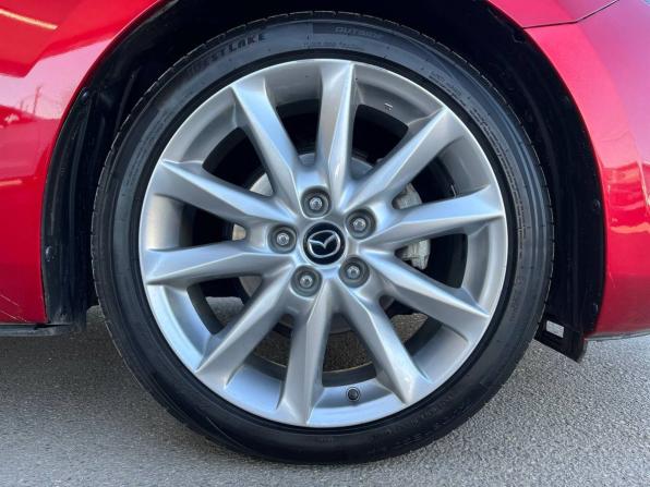 Mazda 3 III (BM) Рестайлинг с пробегом 2019 года, цена 1 570 000 рублей, 95069 км, седан, Автокод Объявления