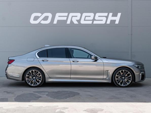 BMW 7 серии VI (G11/G12) Рестайлинг с пробегом 2020 года, цена 6 600 000 рублей, 122206 км, седан, Автокод Объявления