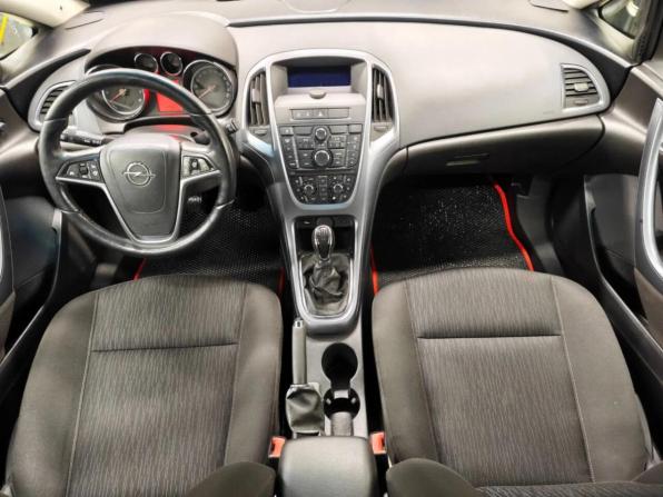 Opel Astra J Рестайлинг с пробегом 2013 года, цена 790 709 рублей, 126883 км, хэтчбек, Автокод Объявления