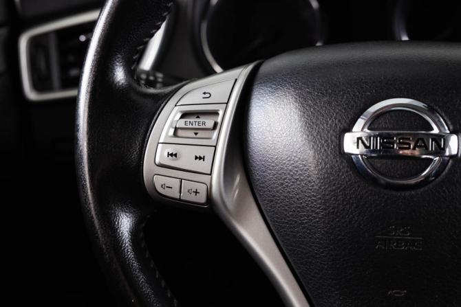 Nissan X-Trail III с пробегом 2015 года, цена 1 599 000 рублей, 218000 км, внедорожник, Автокод Объявления