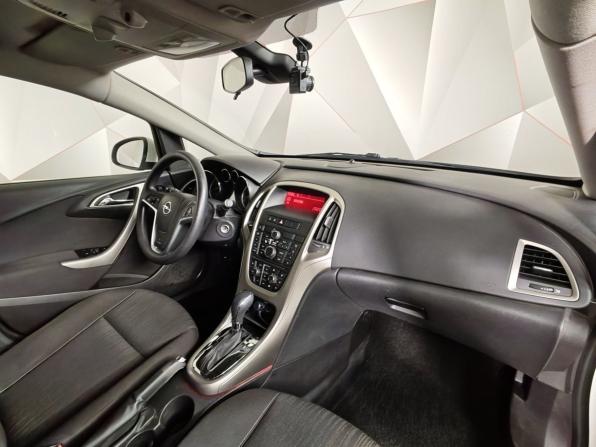 Opel Astra J с пробегом 2011 года, цена 599 000 рублей, 167816 км, хэтчбек, Автокод Объявления