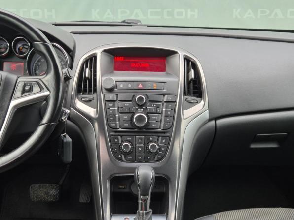 Opel Astra J с пробегом 2011 года, цена 650 000 рублей, 178553 км, хэтчбек, Автокод Объявления