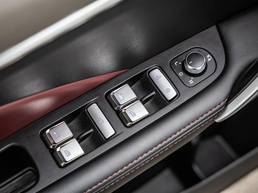 Geely Coolray I Волгоград  - изображение 17