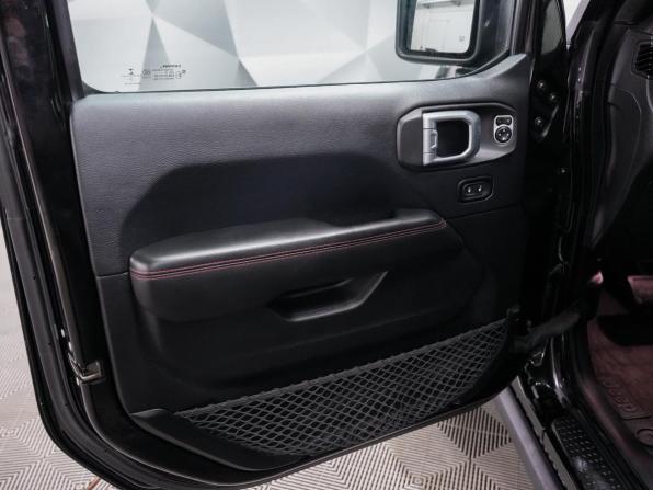 Jeep Wrangler IV (JL) с пробегом 2018 года, цена 4 644 000 рублей, 81036 км, внедорожник, Автокод Объявления