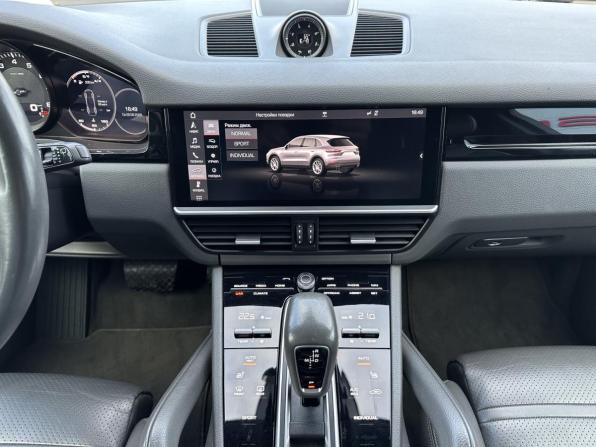 Porsche Cayenne III с пробегом 2018 года, цена 4 900 000 рублей, 147501 км, внедорожник, Автокод Объявления