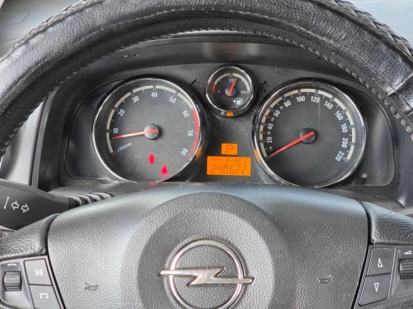 Opel Antara I с пробегом 2007 года, цена 699 000 рублей, 240578 км, внедорожник, Автокод Объявления