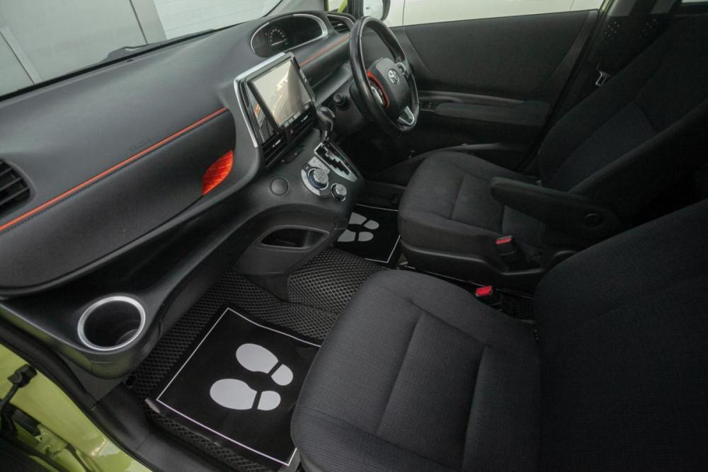 Toyota Sienta II Иркутск  - изображение 18