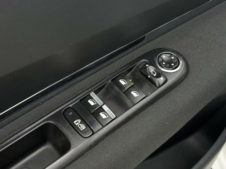 Peugeot 3008 I Крым  - изображение 10