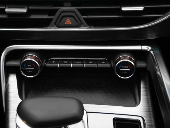 Geely Tugella I Рестайлинг с пробегом 2023 года, цена 2 675 000 рублей, 72600 км, внедорожник, Автокод Объявления