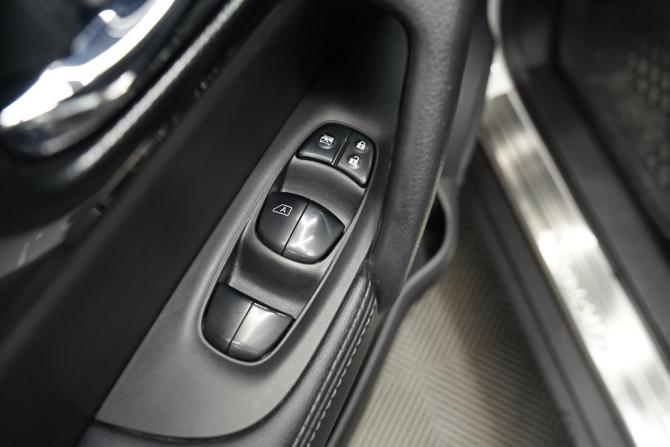 Nissan X-Trail III с пробегом 2017 года, цена 2 390 000 рублей, 46000 км, внедорожник, Автокод Объявления