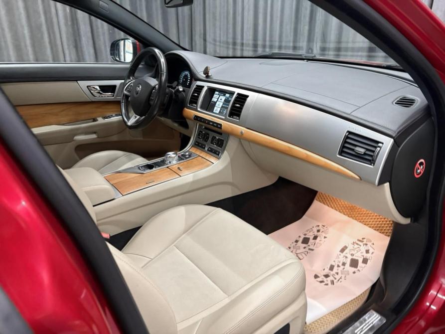 Jaguar XF I Рестайлинг Красноярск  - изображение 11