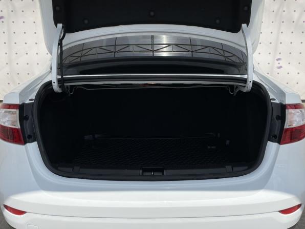 Renault Fluence I Рестайлинг с пробегом 2014 года, цена 895 000 рублей, 98158 км, седан, Автокод Объявления