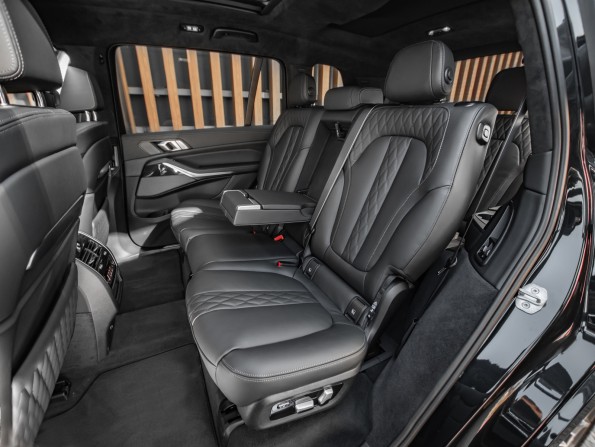Новый BMW X7 I (G07) Рестайлинг 2024 года, цена 21 172 900 рублей, внедорожник, Автокод Объявления