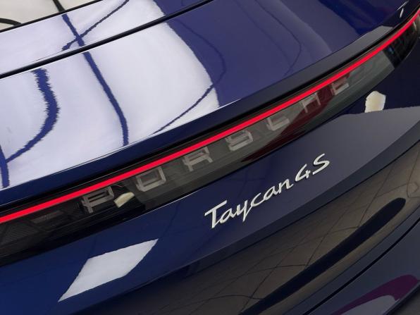 Porsche Taycan I с пробегом 2020 года, цена 7 449 000 рублей, 38001 км, седан, Автокод Объявления