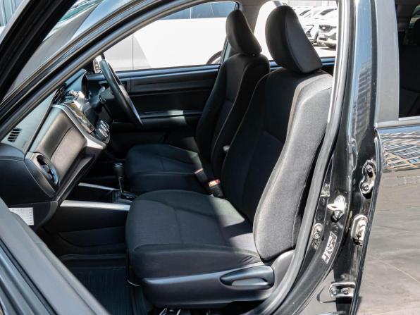 Toyota Corolla XI (E160 E170) Рестайлинг 2 с пробегом 2018 года, цена 1 180 000 рублей, 171766 км, универсал, Автокод Объявления
