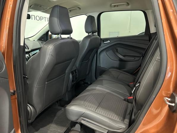 Ford Kuga II Рестайлинг с пробегом 2017 года, цена 1 399 000 рублей, 160984 км, внедорожник, Автокод Объявления
